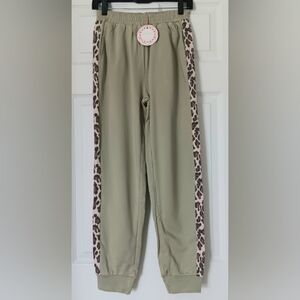 Umgee Women's Sage Jogger Pants with Leopard Print Sides NWT